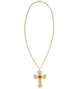 Collier croix d’or avec pierre rouge