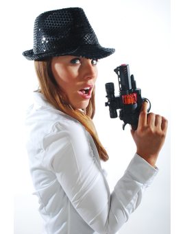 Plastic pistol with visor
