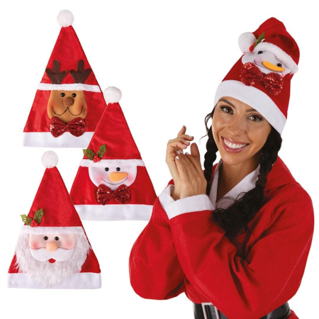 Mélange de bonnets de Noël avec des figurines