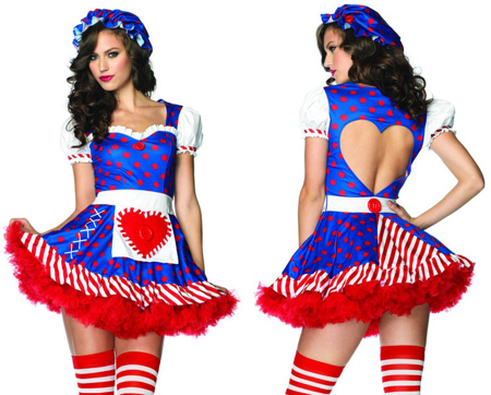 Robe de poupée bleue rouge et blanche cœur