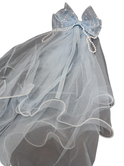 Voile bleu clair avec nœud et perles