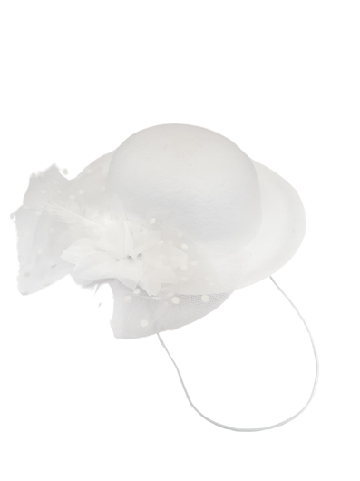 White Medium-sized ladies' hat with elastic band, veil and feather.
