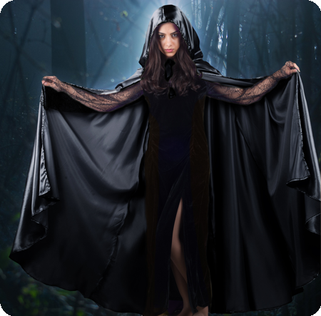 zwarte satijnen luxe cape